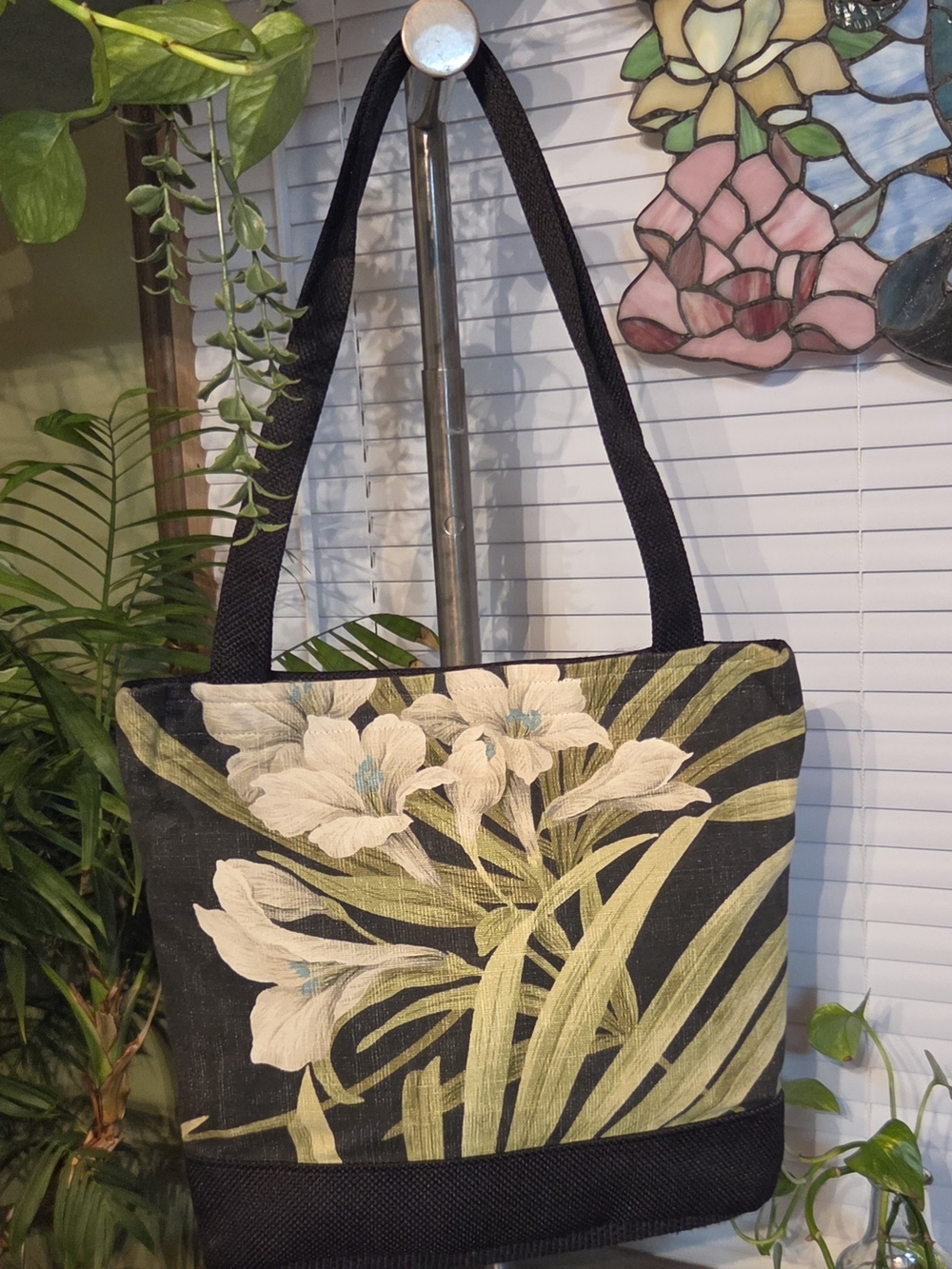 Handmade Tropical Lillies Black Canvas Tote Bag Medium - Picture 2 of 7
